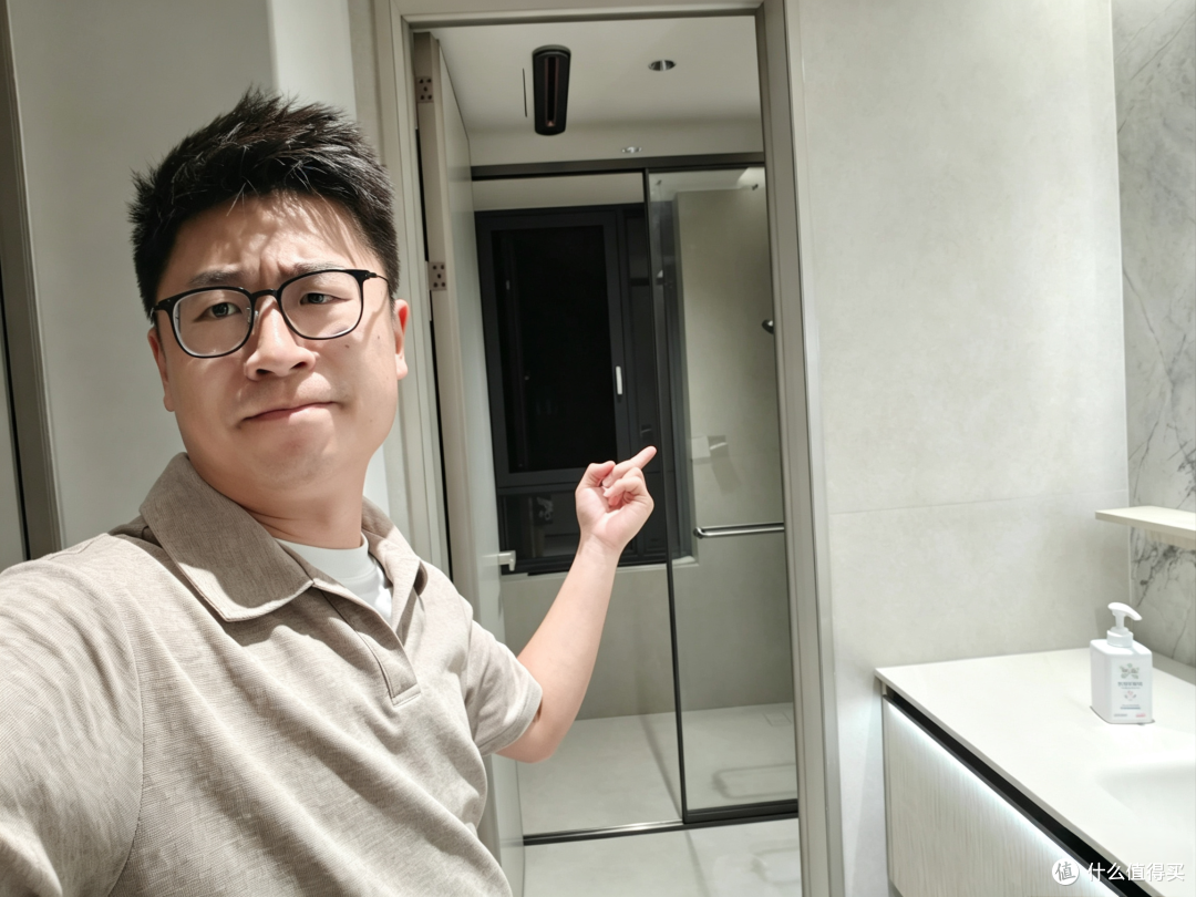 恒洁舒沐洗家族非凡系列H6 —— AI主动式智护,体验堪比五星级