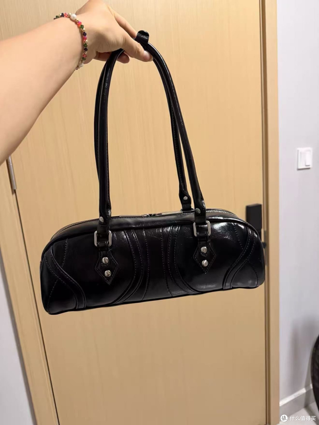 法棍包窄长轮廓 单肩腋下都好背