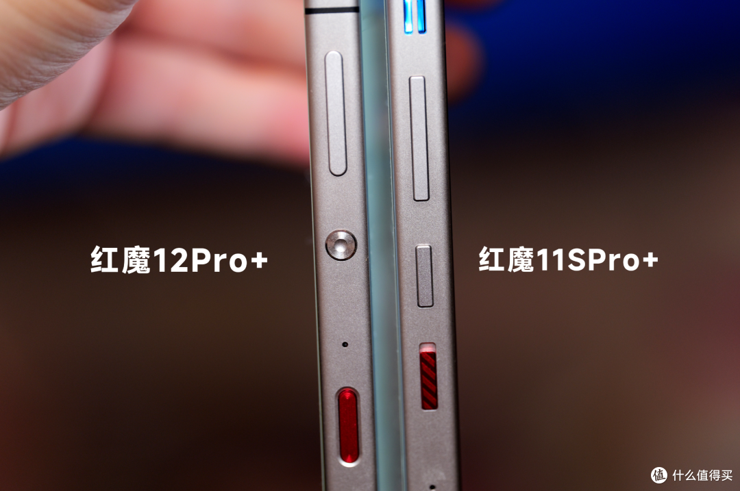 真全面屏、透明后盖 RGB 水冷!刚公布这顶配手机,有点想买啊
