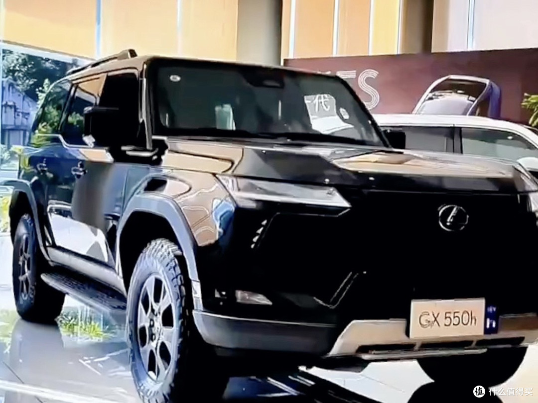雷克萨斯GX550h:一台"表里不一"的硬派豪华SUV,到底值不值?