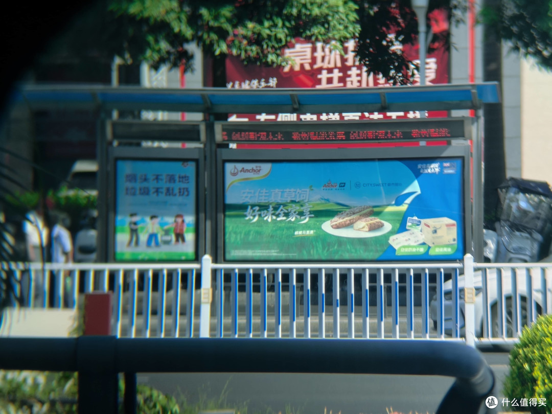 小身材大乐趣：宾得三代虫虫镜，把50cm微距装进口袋！