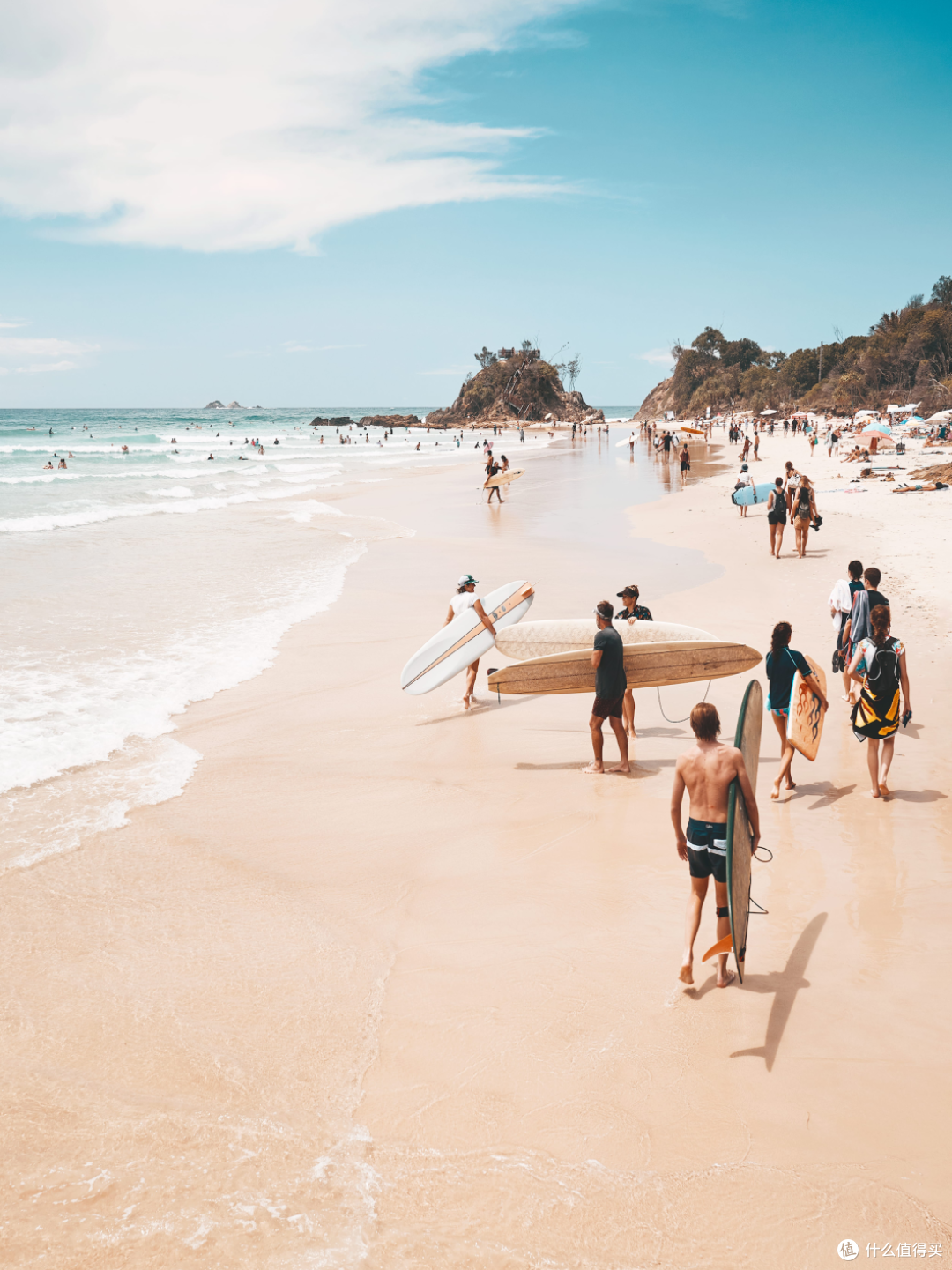 ● Byron Bay, New South Wales  📷 / © Tourism Australia