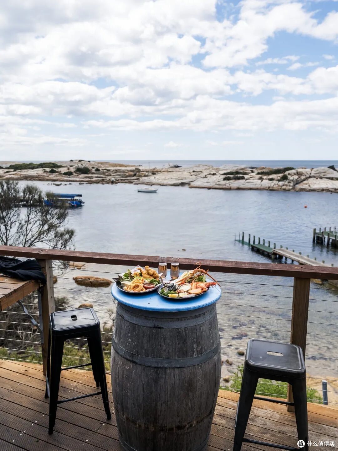 ● Bicheno, Tasmania  📷 / © Tourism Australia