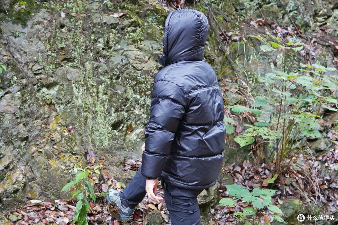 VBREX羽绒服测评:千元配置只要399,加厚四层防风+石墨烯锁温