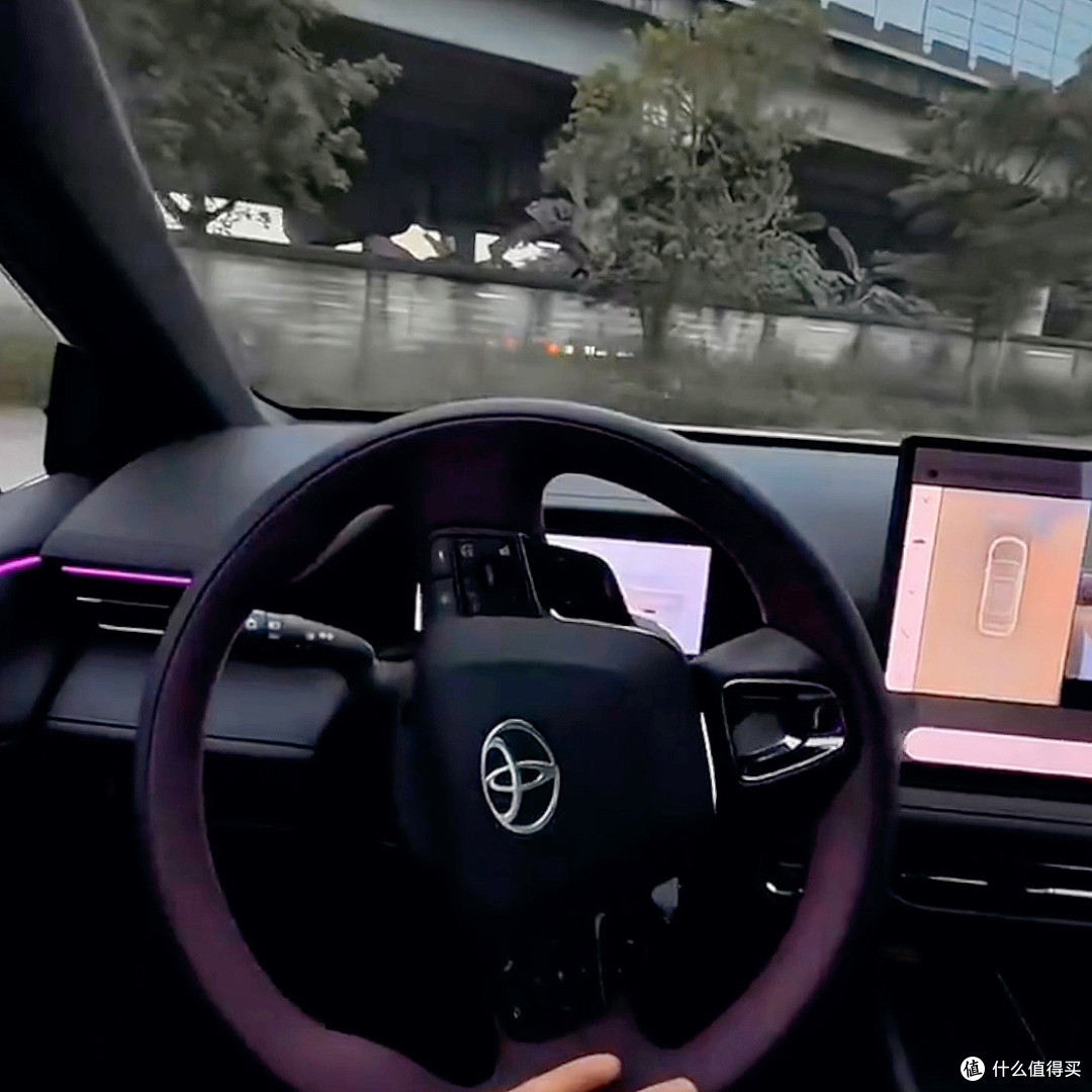 2027款凯美瑞上新,这波升级能不能稳住家用B级一哥?