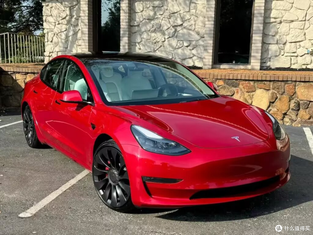 月养车仅几百，Model3通勤省钱又灵活！