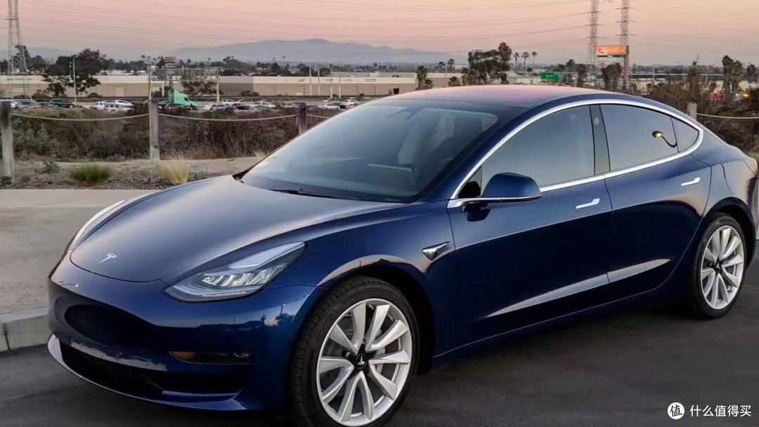开完新款Model 3，我只想说真香！试试看？
