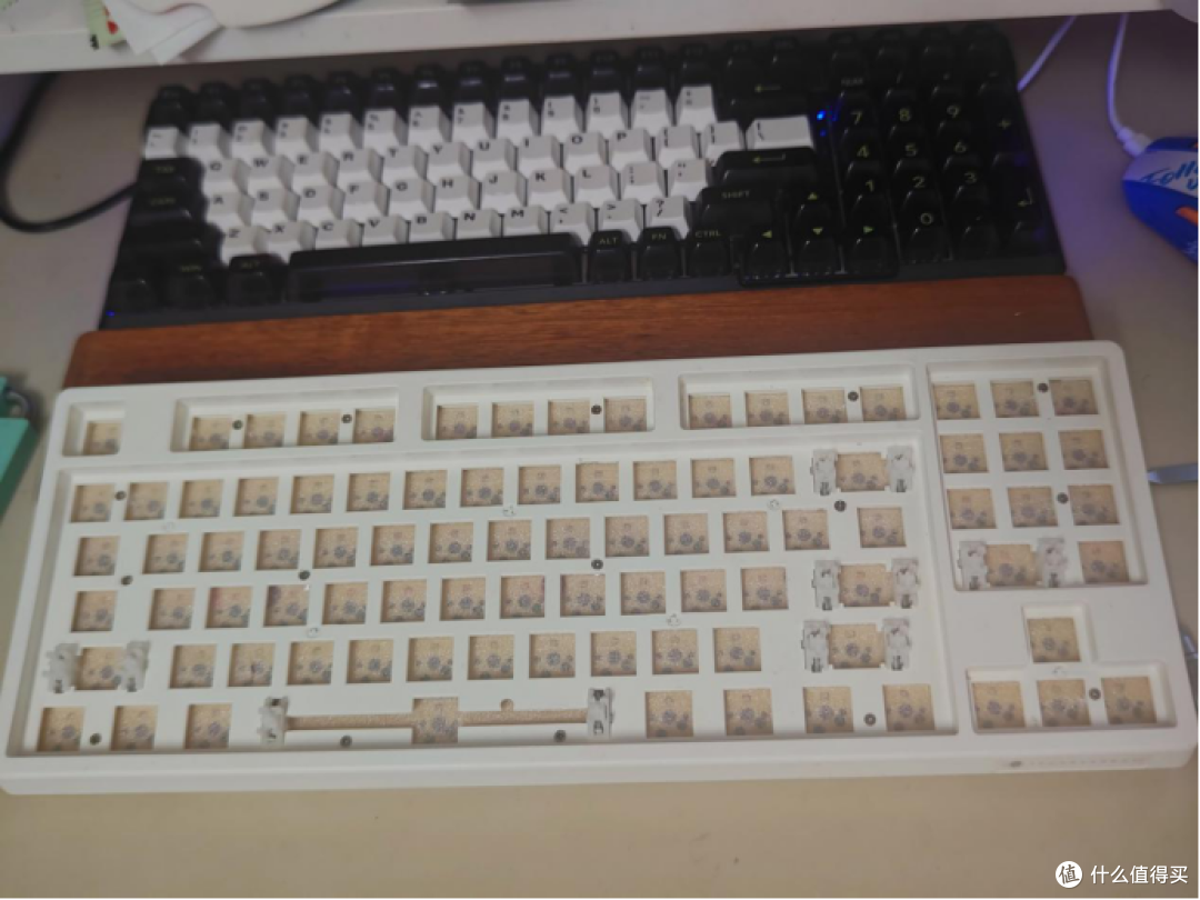 垃圾佬的自我修养-雷神KG3089游戏机械键盘-组装