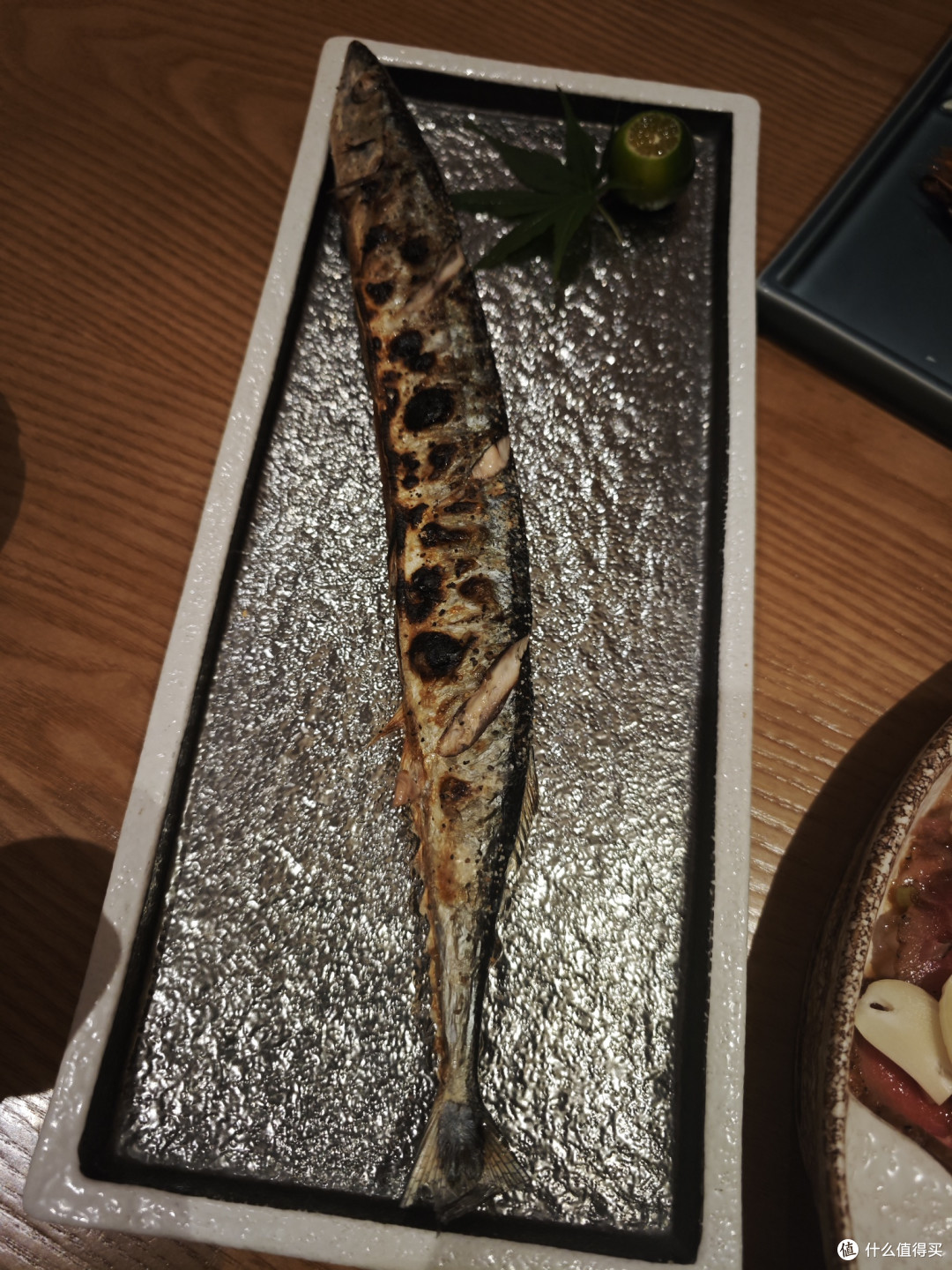 我的第一次日料：酒298元，菜人均300，吃完拉了肚子，感觉挺亏。
