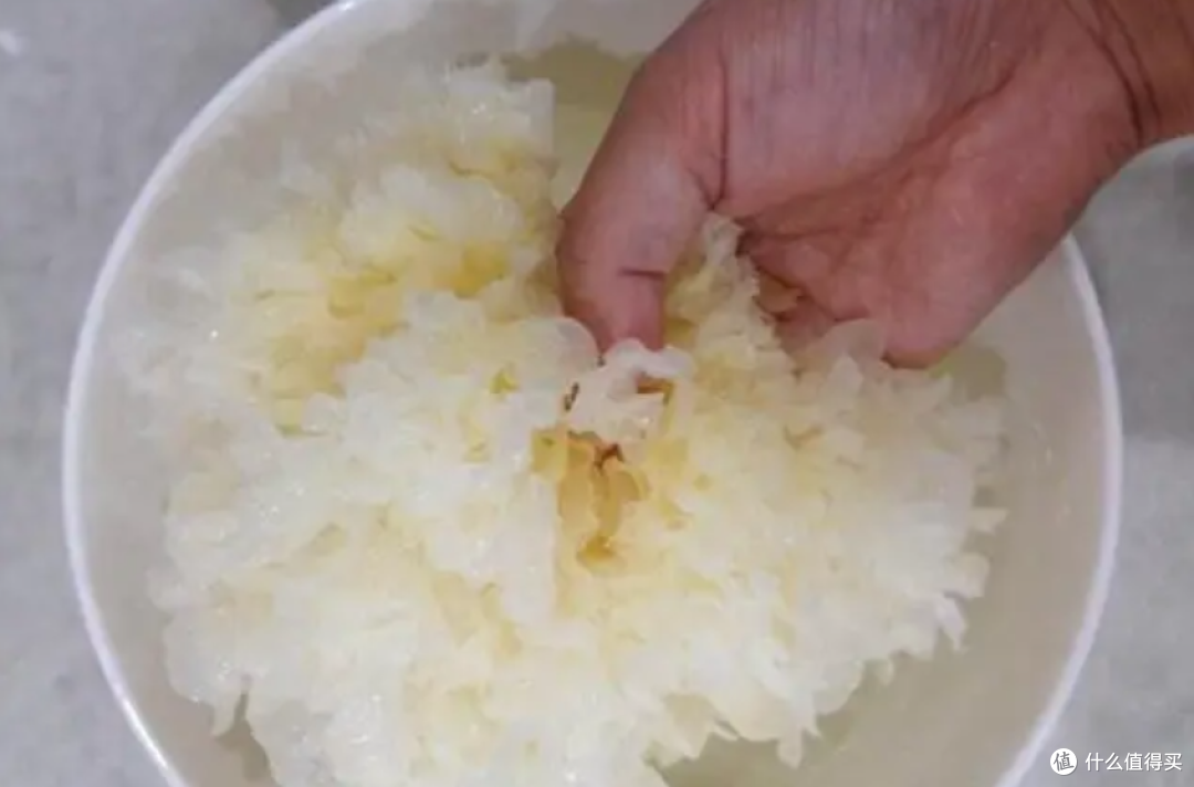秋冬转换季,嗓子干、咳嗽多?3款“止咳润喉”食疗食谱请收好!