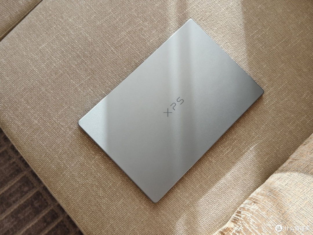 戴尔XPS 13 2026评测:1kg的快乐,都融入在12.7mm的轻薄中了