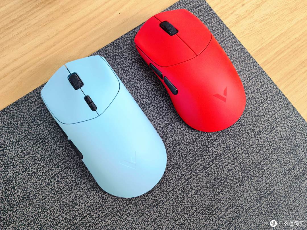 雷柏VT7 V2和VT7s PRO V2鼠标怎么选?一个办公党+游戏党真实评测