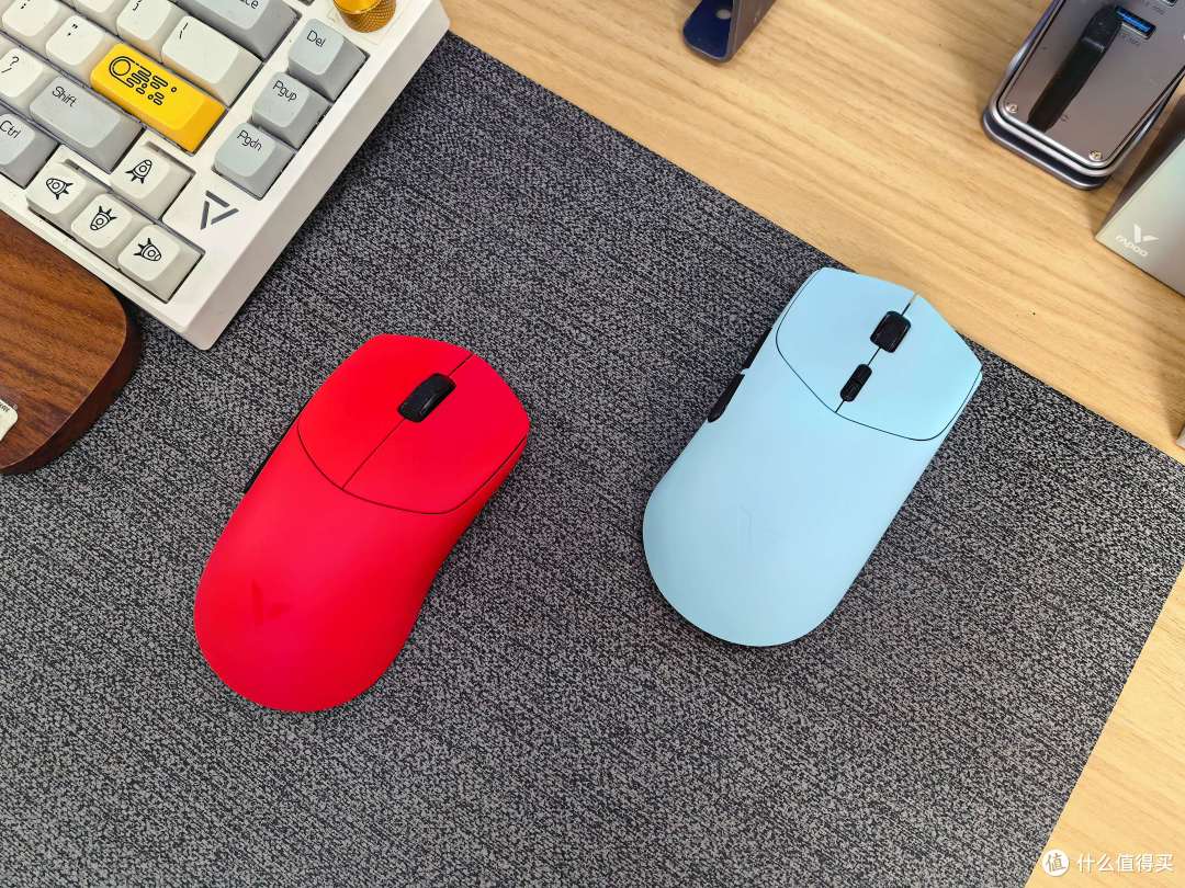 雷柏VT7 V2和VT7s PRO V2鼠标怎么选?一个办公党+游戏党真实评测