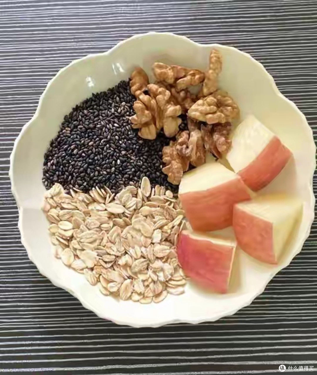 苹果搭配四种食材润肠通便