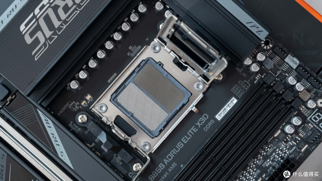 技嘉 B850 电竞雕 X3D:中端主板能否驾驭 X3D 鸡血模式 2.0?