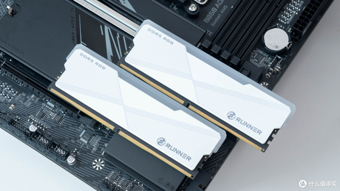 技嘉 B850 电竞雕 X3D:中端主板能否驾驭 X3D 鸡血模式 2.0?