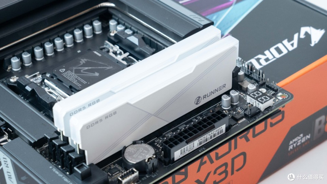 技嘉 B850 电竞雕 X3D:中端主板能否驾驭 X3D 鸡血模式 2.0?