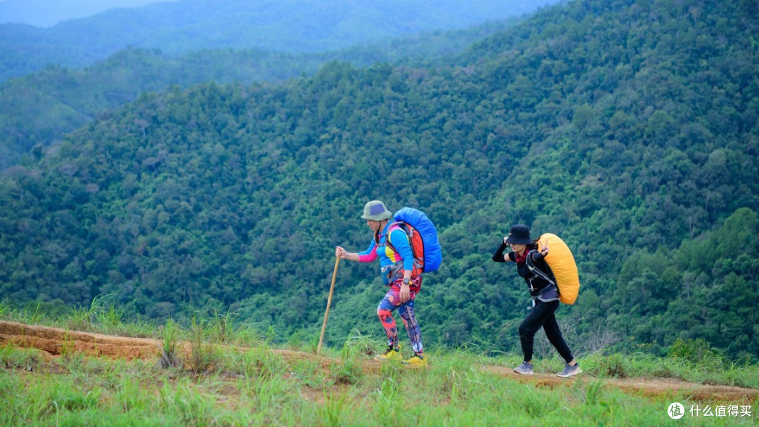 为什么中年人开始疯狂爬山?一次徒步,我和 6 个陌生人聊了聊