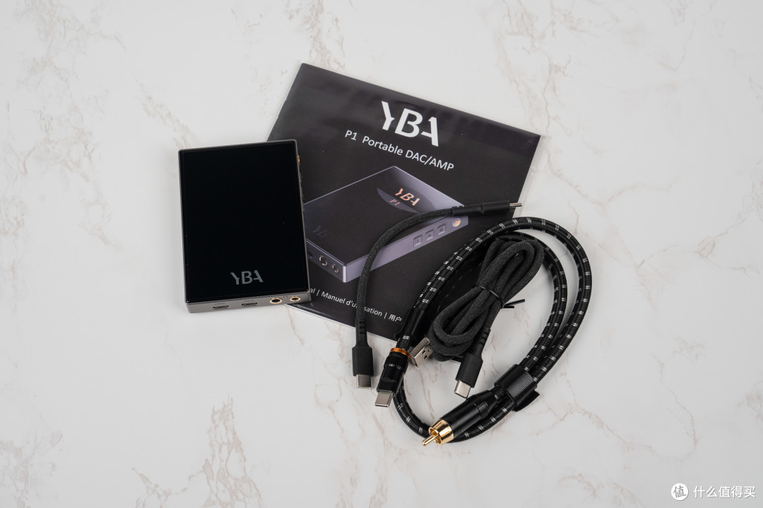 一长一短两根USB-C数据线+一根特制的同轴转USB-C接口数字信号线