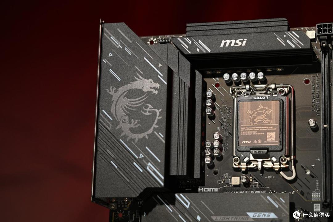 D5主板价格崩塌,微星Z890 GAMING PLUS WIFI6E反而香到晕碳?