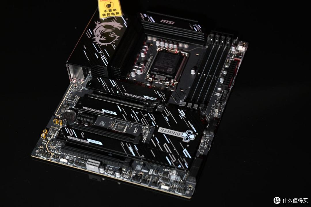 D5主板价格崩塌,微星Z890 GAMING PLUS WIFI6E反而香到晕碳?