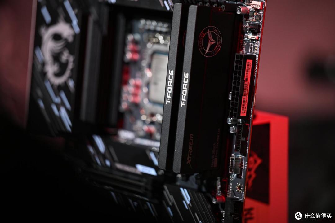 D5主板价格崩塌,微星Z890 GAMING PLUS WIFI6E反而香到晕碳?