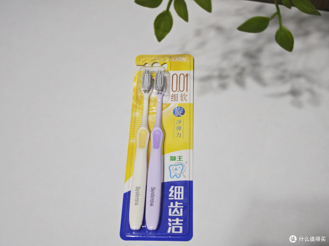 九款牙刷横评｜护龈、牙缝清洁怎么选不踩坑