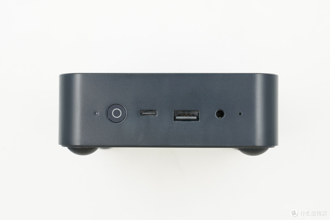 内置英特尔酷睿3 304处理器，零刻EQ mini迷你主机拆解