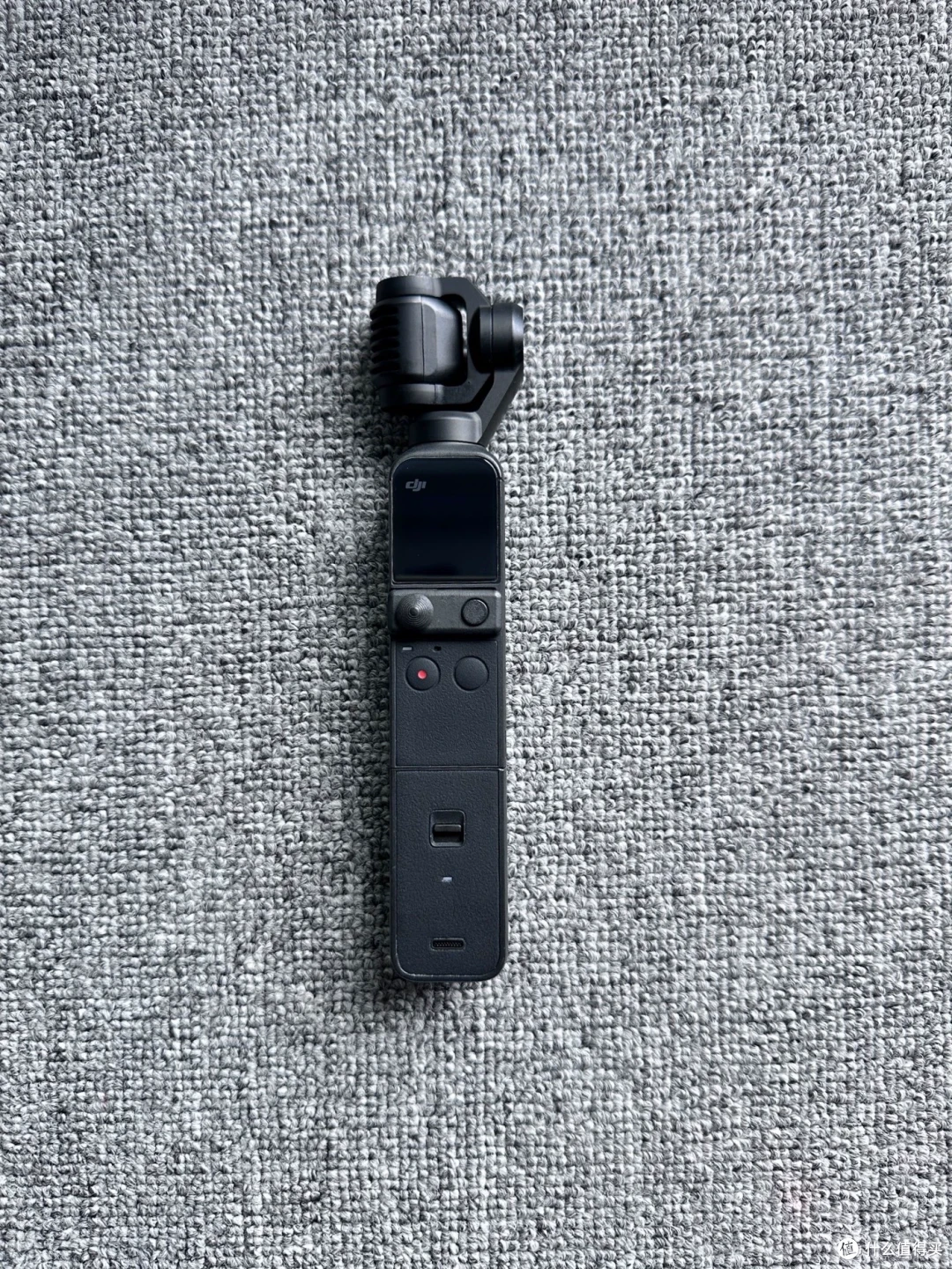闲鱼大量涌入大疆Pocket 2,117克加三轴云台,二手全套也才650块