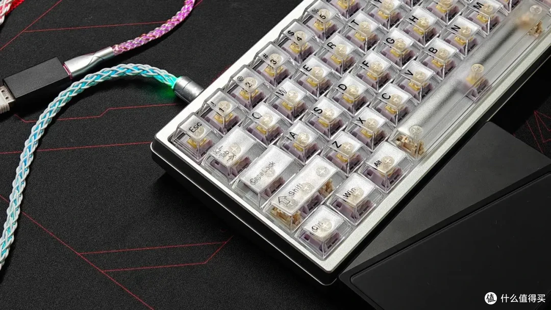 小配列....机械键盘？铝坨坨+65配列只要300出头？黑吉蛇AL65V2