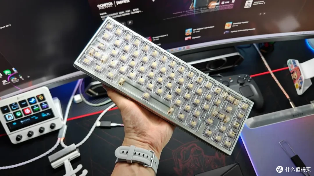 小配列....机械键盘？铝坨坨+65配列只要300出头？黑吉蛇AL65V2