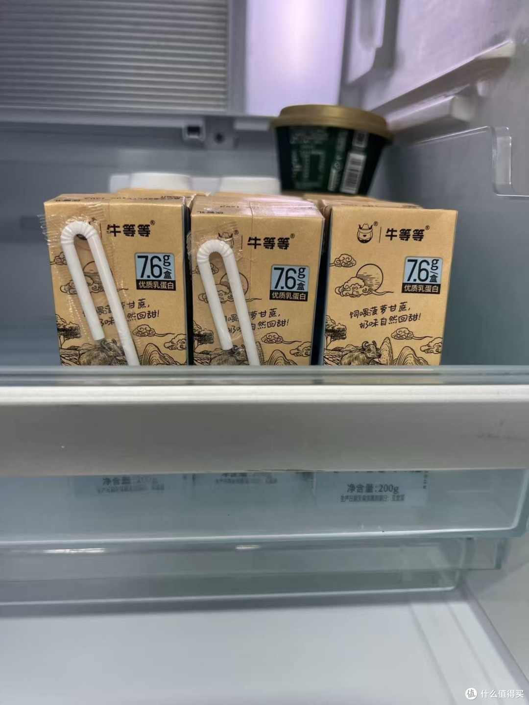 水牛纯牛奶200g整箱，儿童学生高钙蛋白质