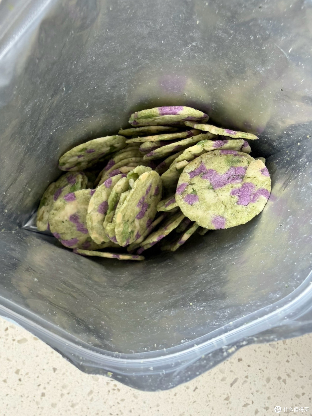 沃集鲜满满蔬菜脆米饼：一口吃下九种蔬菜的宝藏零食