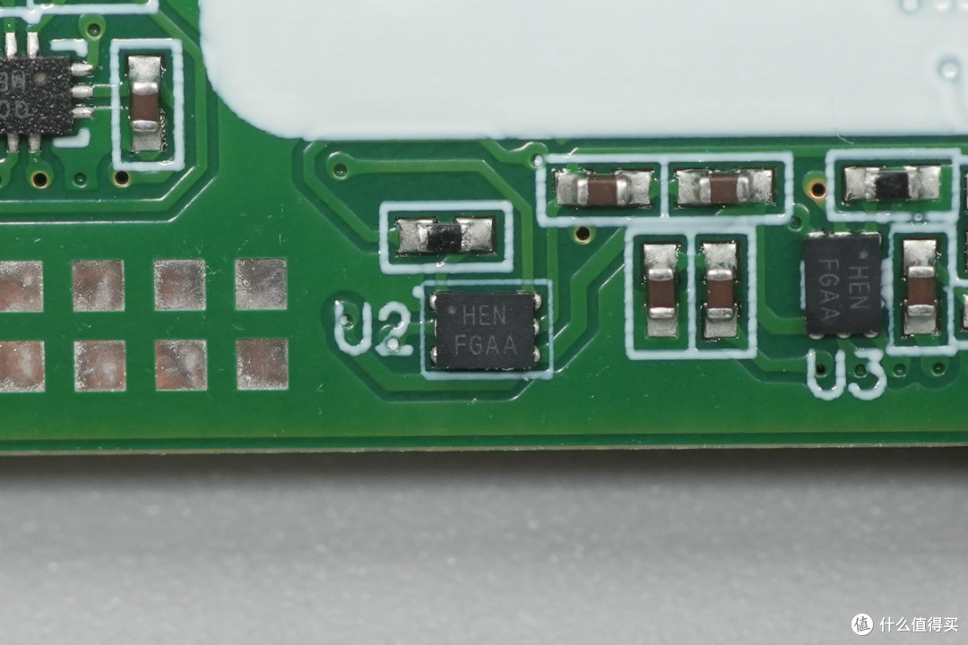SUPERVOOC、UFCS、PD全兼容!OPPO 33W口袋充深度拆解