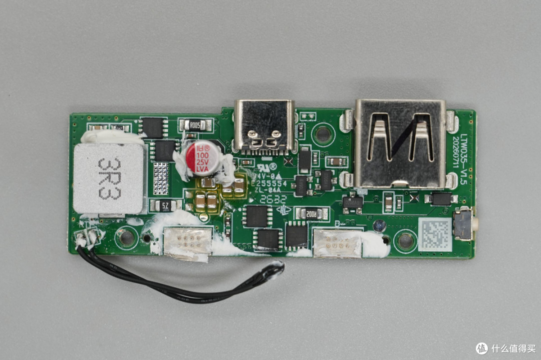 SUPERVOOC、UFCS、PD全兼容!OPPO 33W口袋充深度拆解