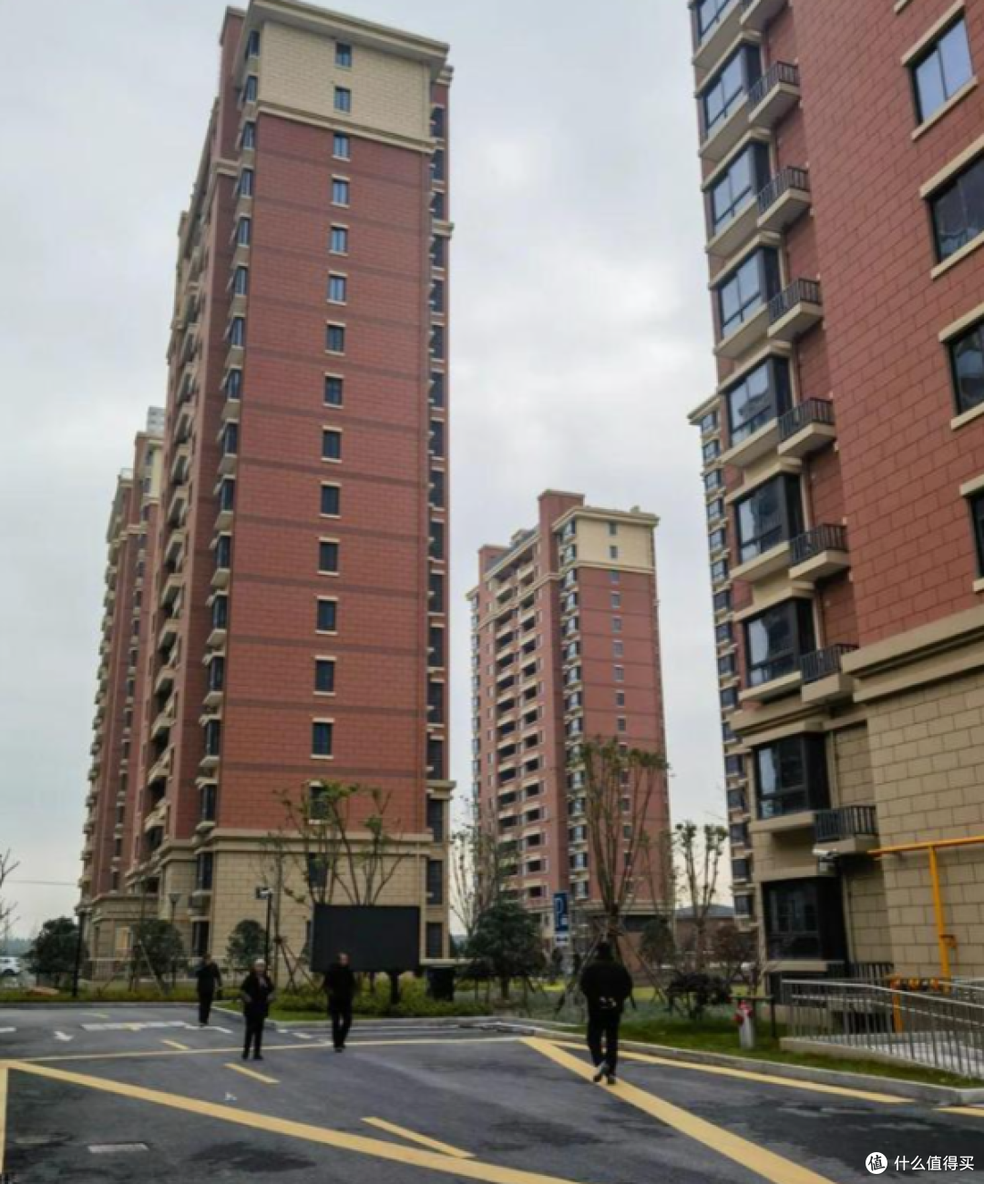 安置房那么便宜，为什么还是没几个人敢买？内行人终于说出实情