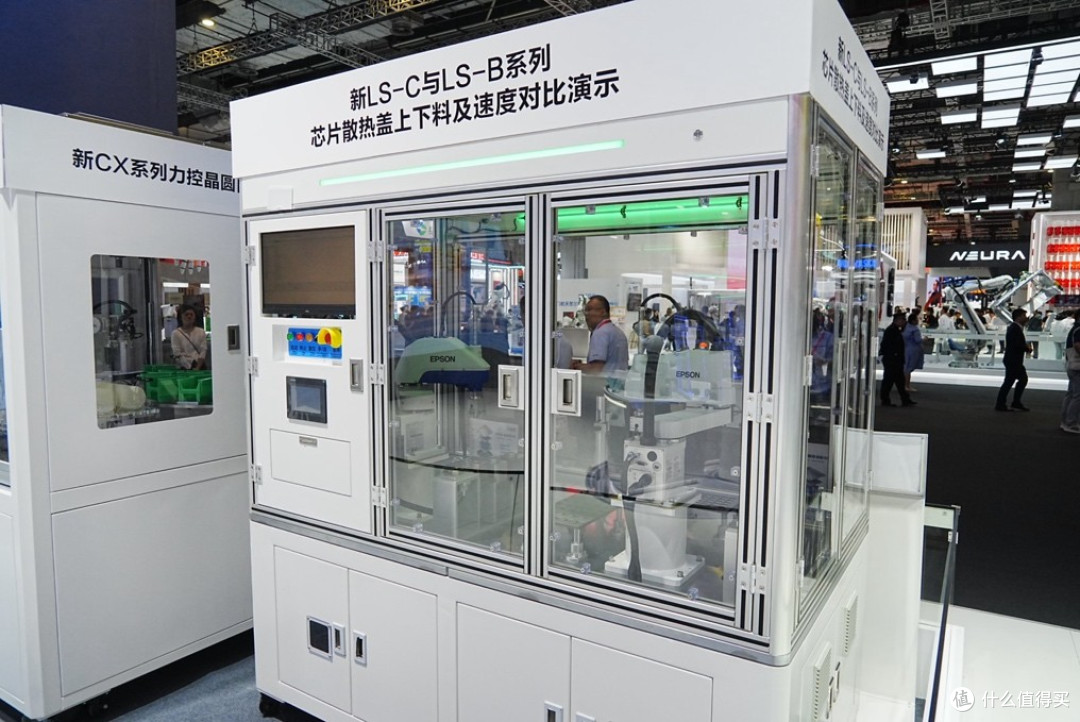 爱普生机器人以“新产品、新方案、新生态”赋能产业跃迁
