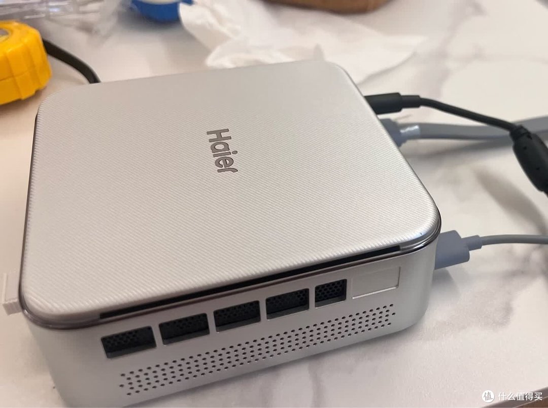 海尔 云悦mini R 实拍：侧后接口一排