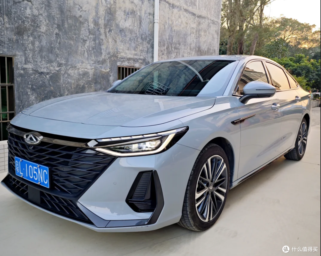 揣着10-15万想买台轿车？这几台真心推荐！