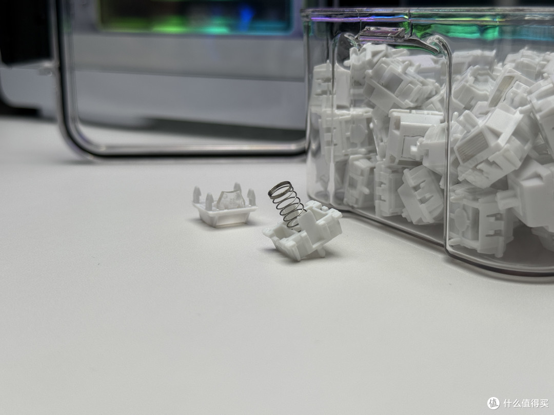 强化回弹声音,弱化触底声音,皓雪磁轴重构磁轴敲击手感!