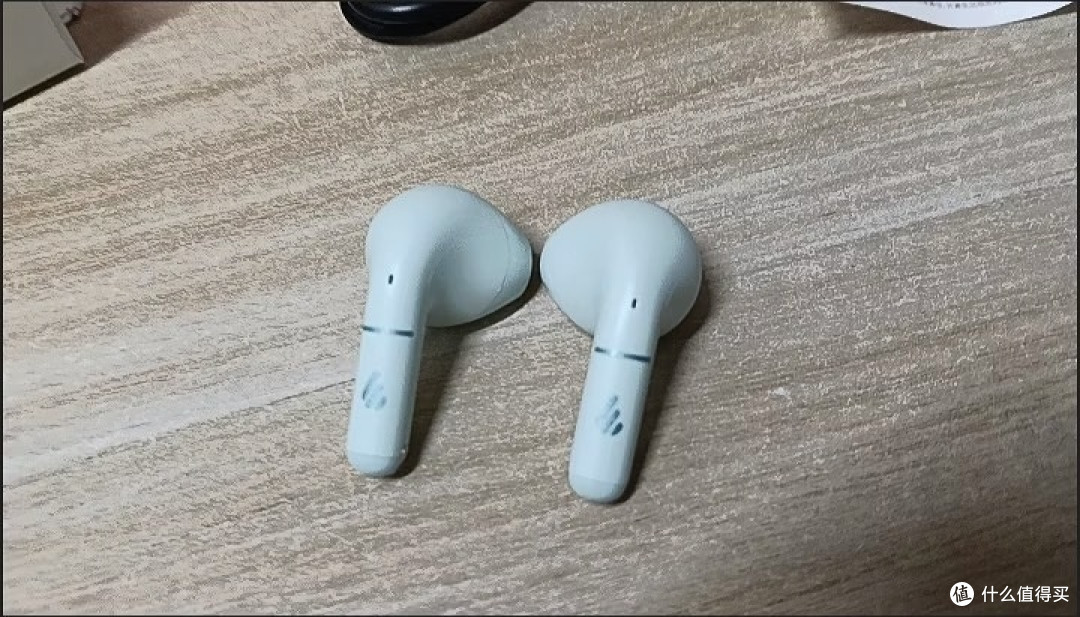 漫步者XS1半入耳耳机评测