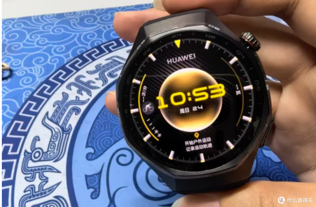 首发 2488 跌到一千六七,华为 WATCH GT 6 Pro 现在还值得买吗?