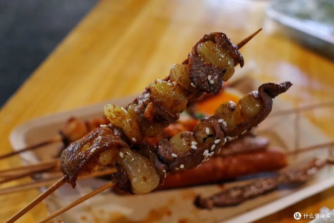 这座小城的美食有多顶,一盘生蚝就能告诉你答案
