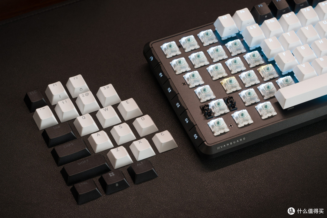 96配列霍尔磁轴旗舰电竞键盘 —— 海盗船 VANGUARD PRO 96