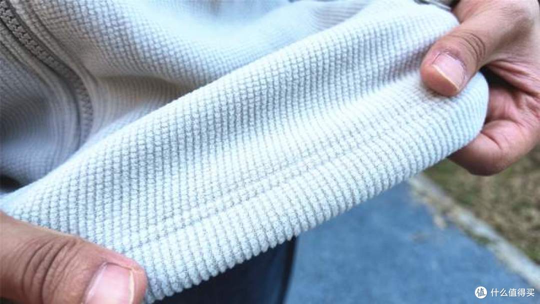 同价位克重的 2 倍:VBREX抓绒衣测评这件衣服到底有多抗造?