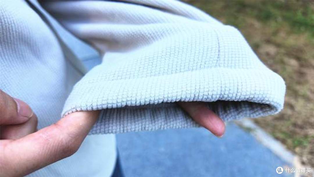 同价位克重的 2 倍:VBREX抓绒衣测评这件衣服到底有多抗造?