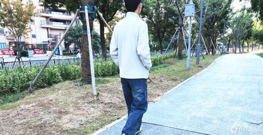 同价位克重的 2 倍:VBREX抓绒衣测评这件衣服到底有多抗造?