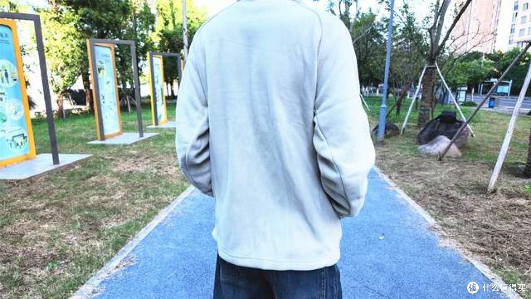 同价位克重的 2 倍:VBREX抓绒衣测评这件衣服到底有多抗造?