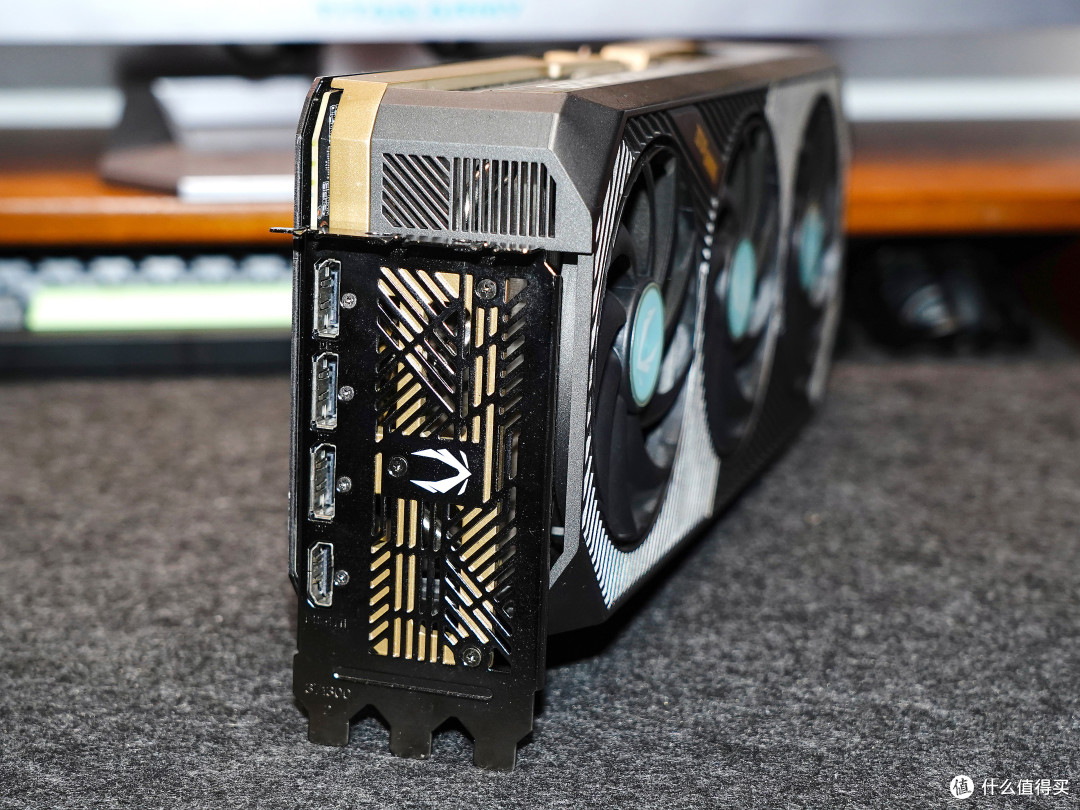 一切都是为了安全!微星MPG AI 1300TS PCIE5月神电源使用分享