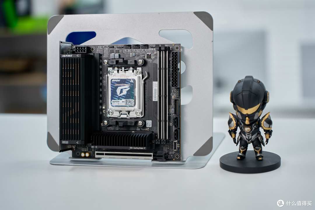 iGame重回itx赛道首发之作,iGame B850I MINI OC V14新品测评